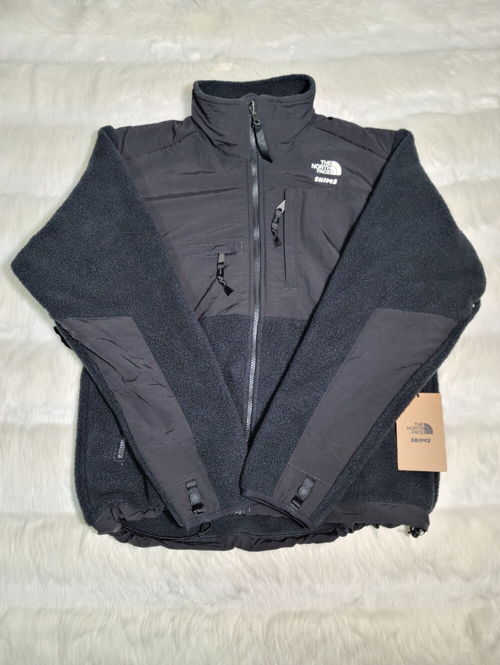 The North Face TNF x SKIMS 1995 Denali Fleece Jacket Onyx Unisex XS NEW
